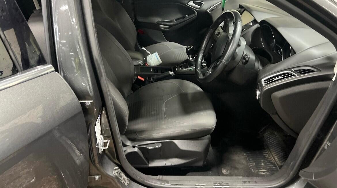 Used Ford Focus 2015 for sale - 77240239: Photo 6