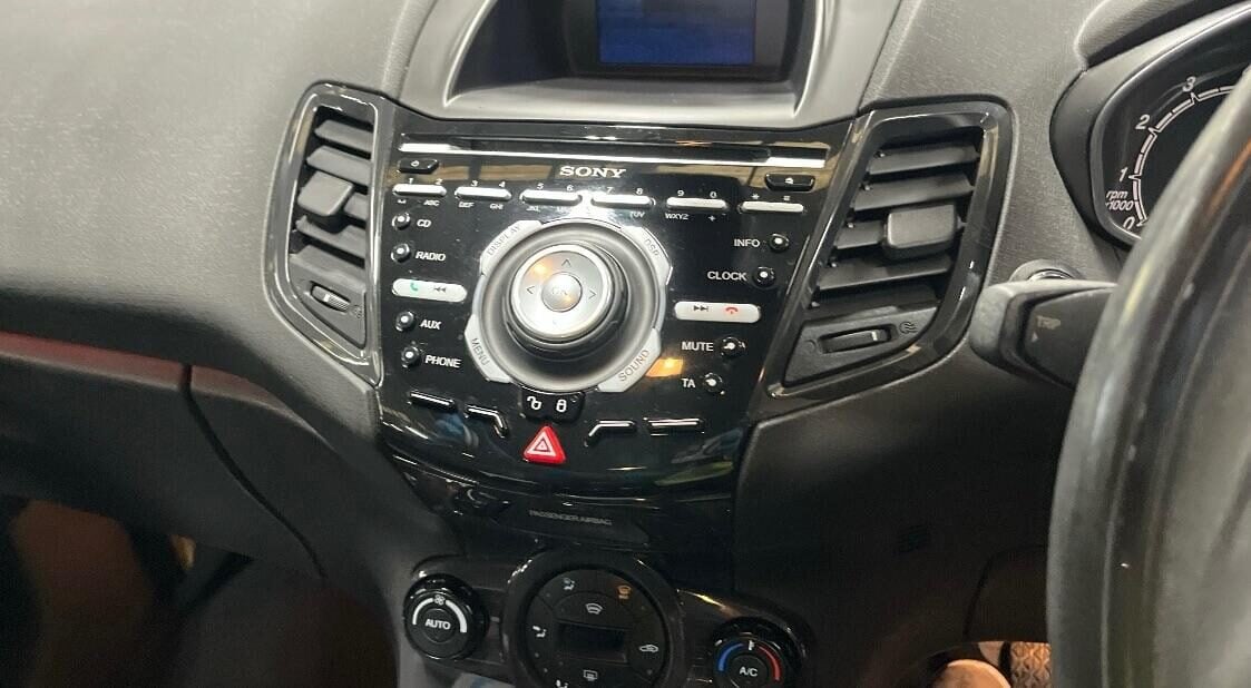 Used Ford Fiesta 2013 for sale - 77917414: Photo 7