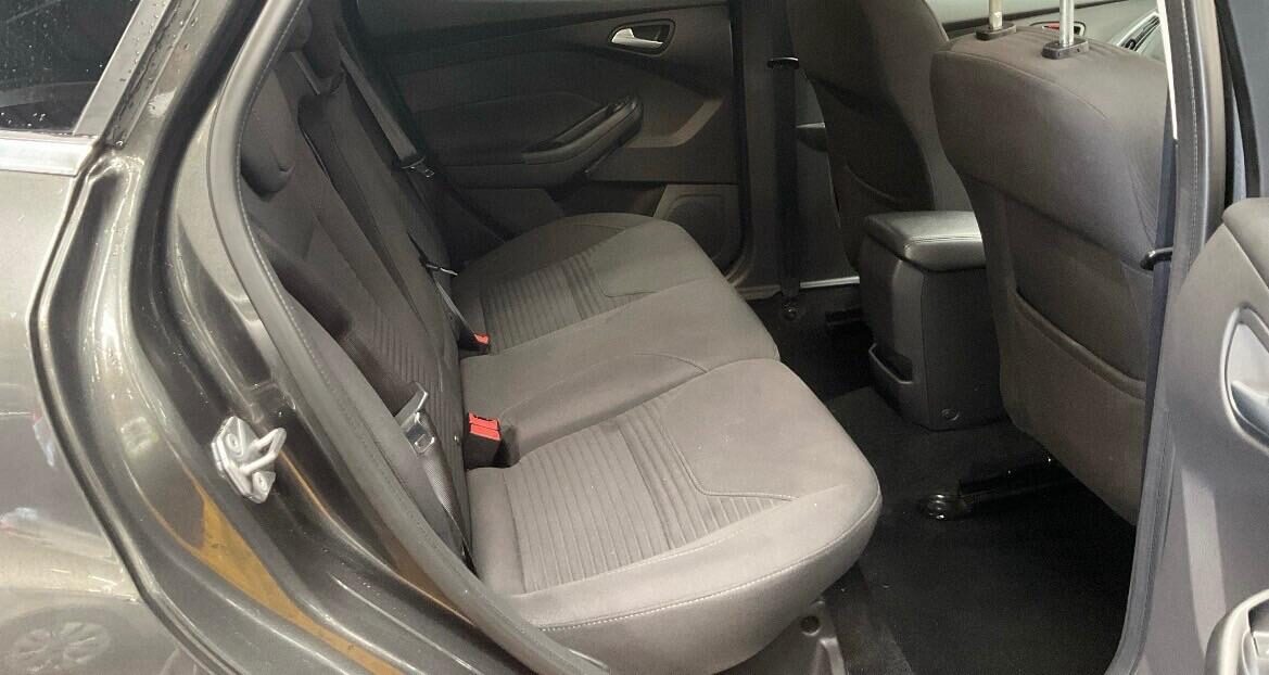 Used Ford Focus 2014 for sale - 76156949: Photo 7