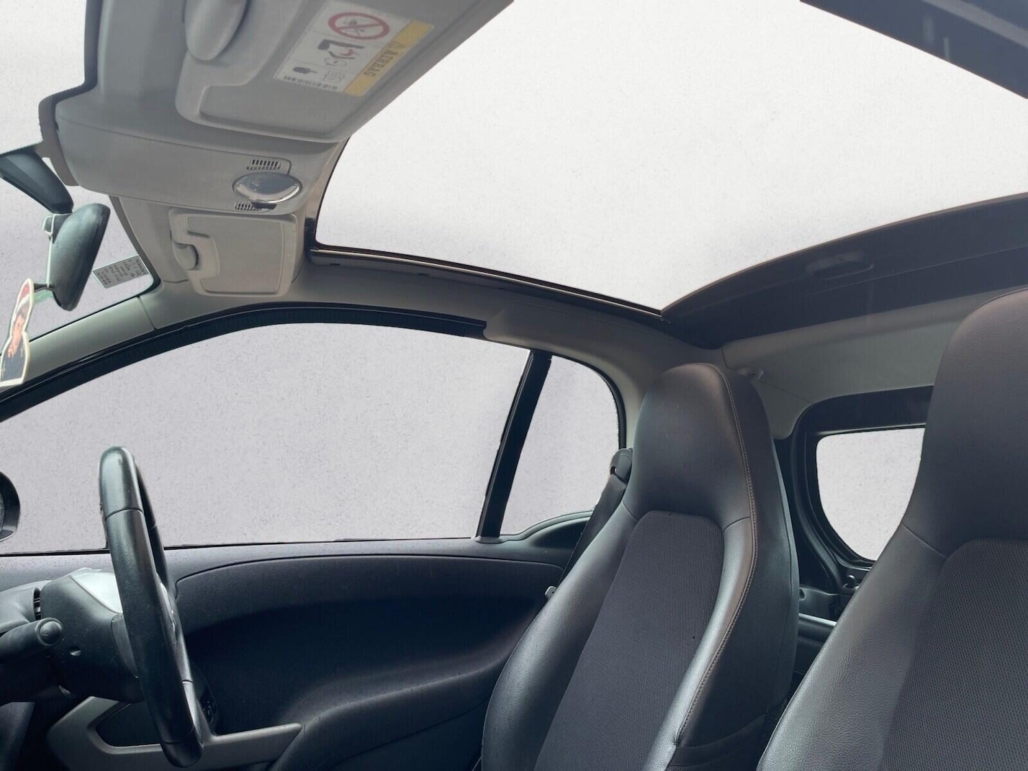 Used smart fortwo 2014 for sale - 76312235: Photo 12