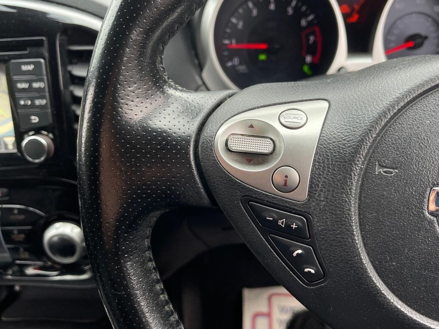 Used Nissan Juke 2014 for sale - 76541389: Photo 20