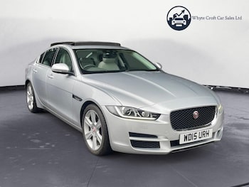 Used Jaguar XE 2015 for sale - 77501307: Photo