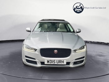 Used Jaguar XE 2015 for sale - 77501307: Photo