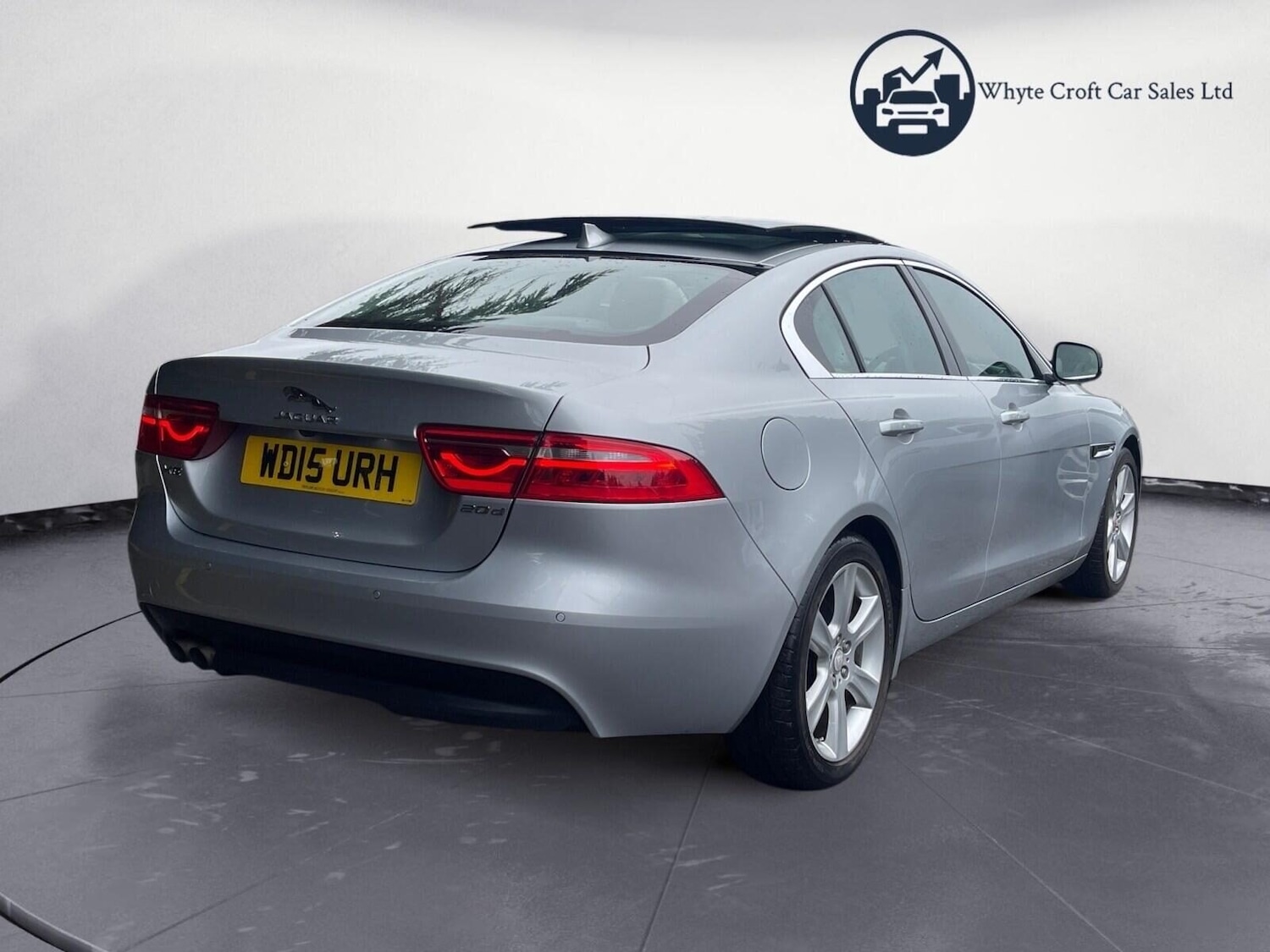 Used Jaguar XE 2015 for sale - 77501307: Photo 8