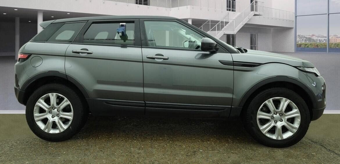 Used Land Rover Range Rover Evoque 2017 for sale - 77932762: Photo 3