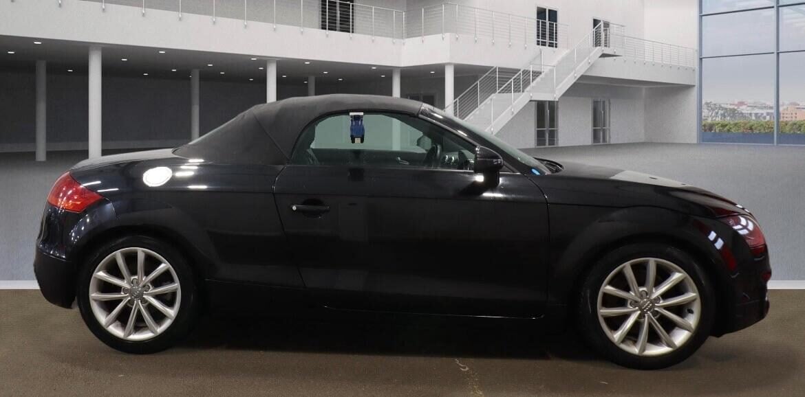 Used Audi TT 2011 for sale - 77555949: Photo 3