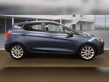 Used Ford Fiesta 2019 for sale - 76631156: Photo
