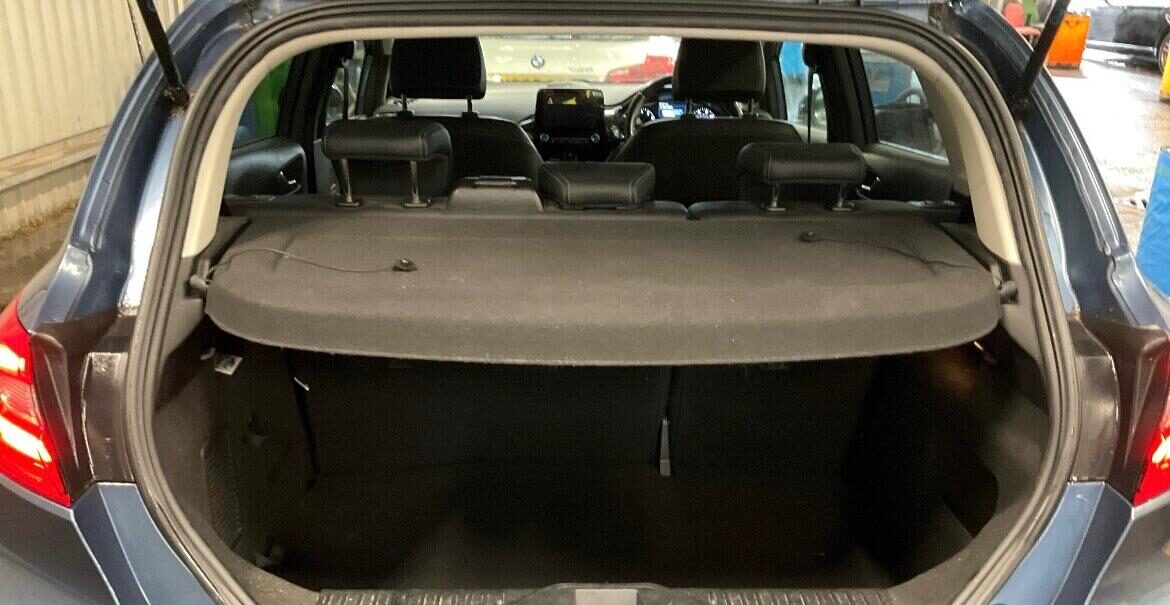 Used Ford Fiesta 2019 for sale - 76631156: Photo 9