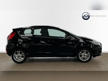 Used Ford Fiesta 2017 for sale - 79340990: Photo