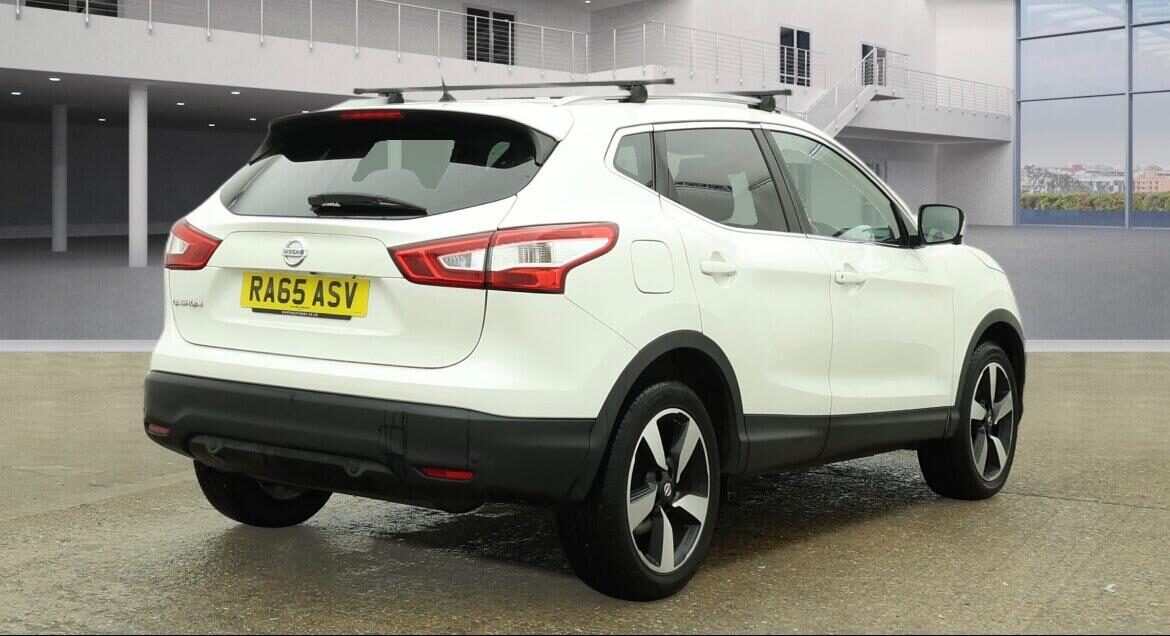 Used Nissan Qashqai 2015 for sale - 77182283: Photo 3