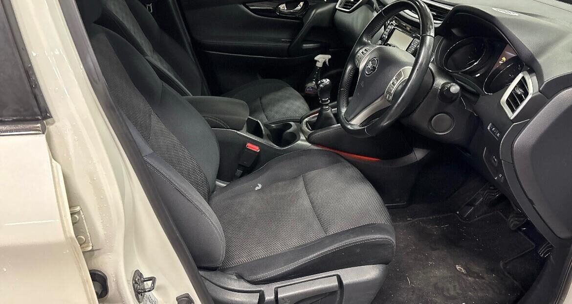 Used Nissan Qashqai 2015 for sale - 77182283: Photo 5