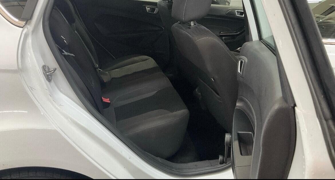 Used Ford Fiesta 2014 for sale - 76545918: Photo 8