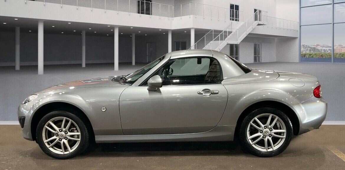 Used Mazda MX-5 2010 for sale - 77211339: Photo 3