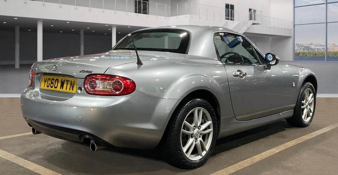 Used Mazda MX-5 2010 for sale - 77211339: Photo 4
