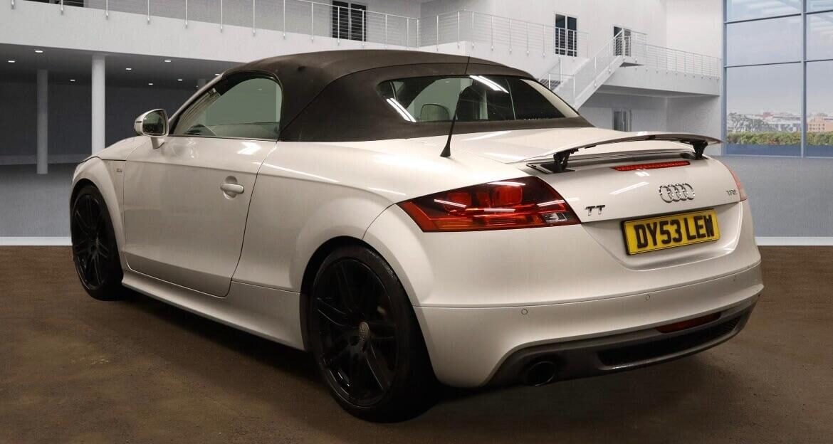 Used Audi TT 2011 for sale - 77282616: Photo 5