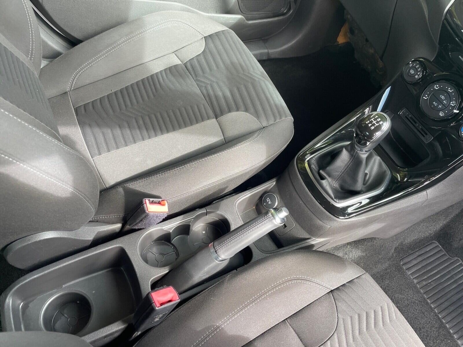 Used Ford Fiesta 2013 for sale - 76525668: Photo 20