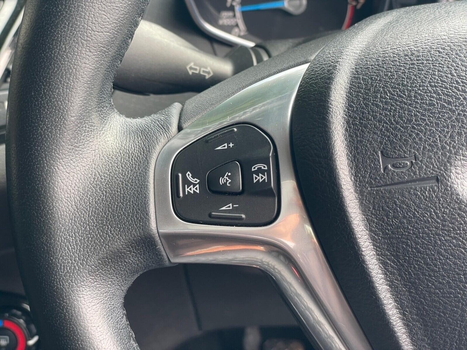 Used Ford Fiesta 2013 for sale - 76525668: Photo 25