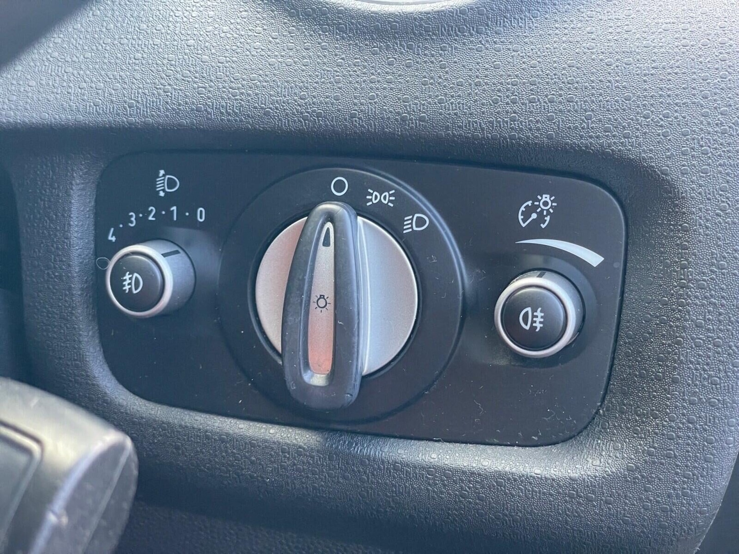 Vehicle 27