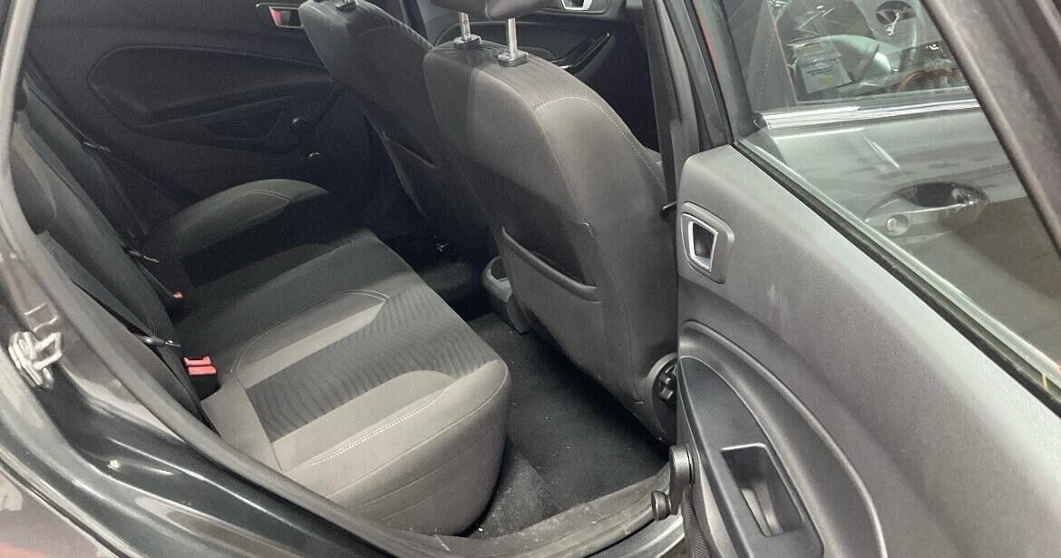 Used Ford Fiesta 2017 for sale - 78121715: Photo 10