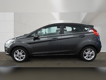 Used Ford Fiesta 2017 for sale - 78121715: Photo