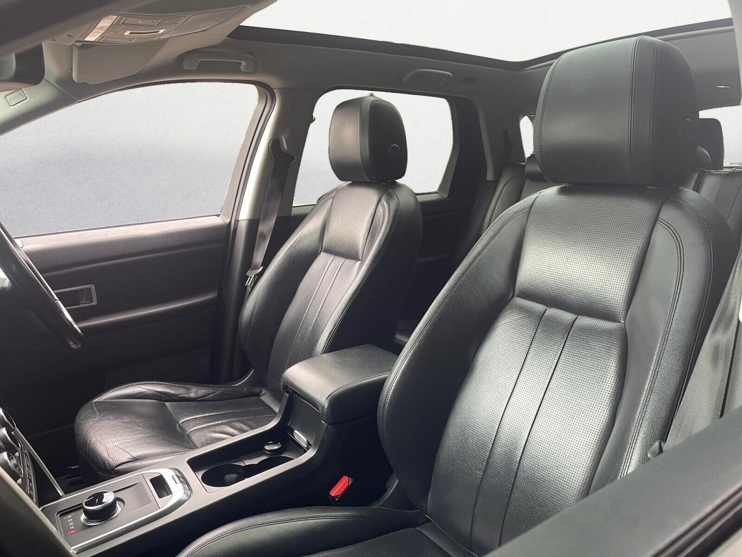 Used Land Rover Discovery Sport 2018 for sale - 76353753: Photo 16