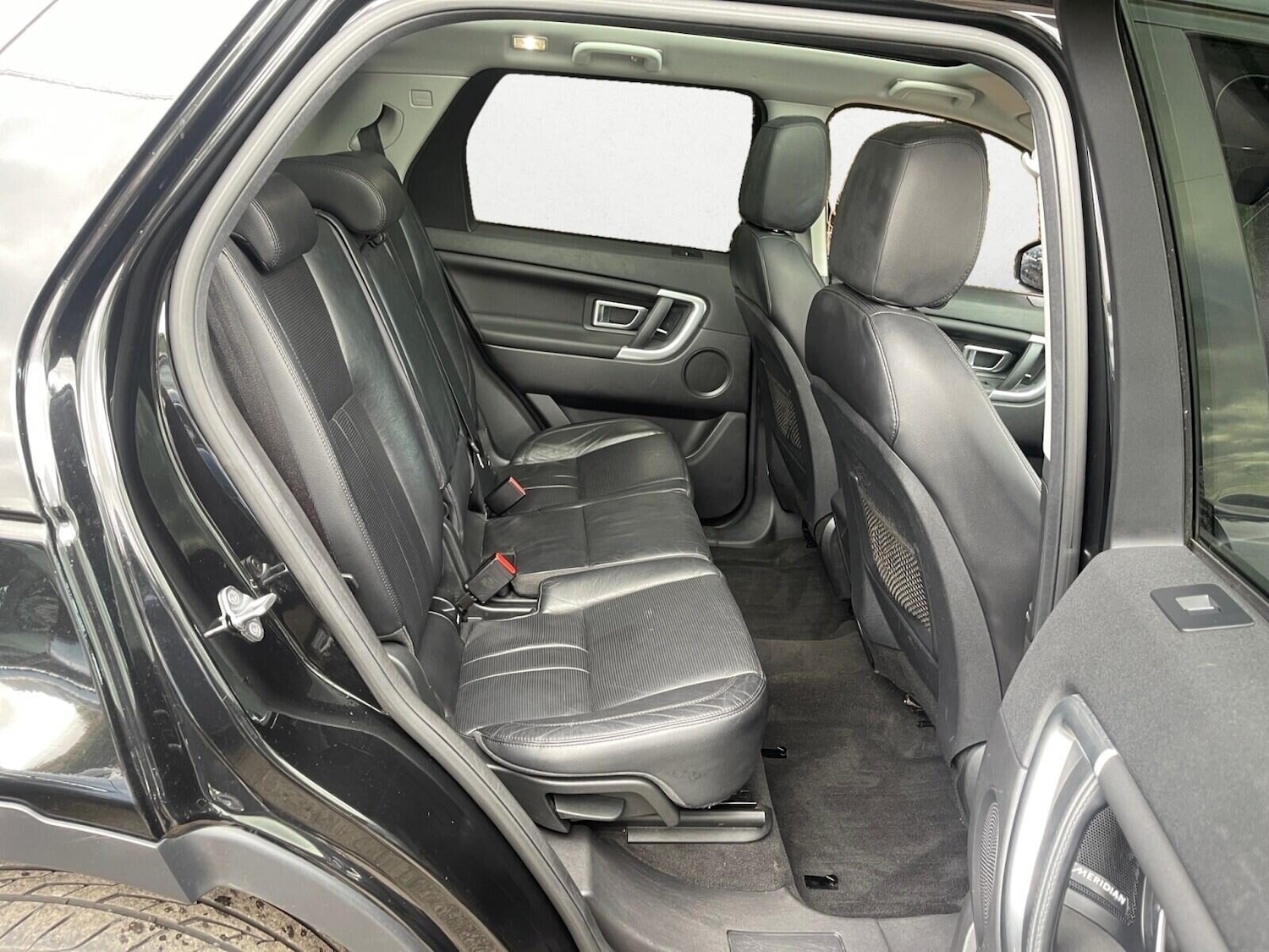 Used Land Rover Discovery Sport 2018 for sale - 76353753: Photo 17