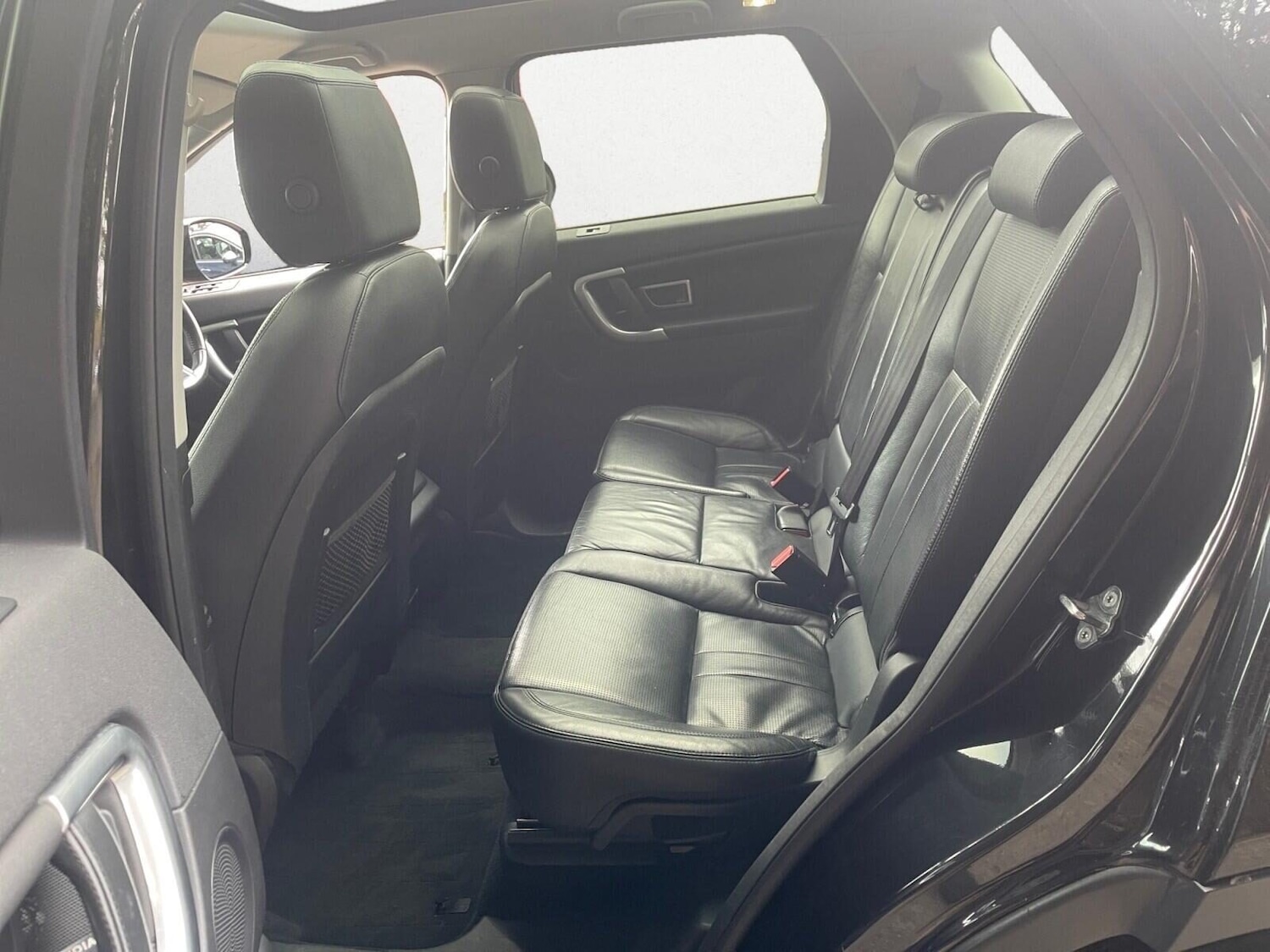 Used Land Rover Discovery Sport 2018 for sale - 76353753: Photo 18