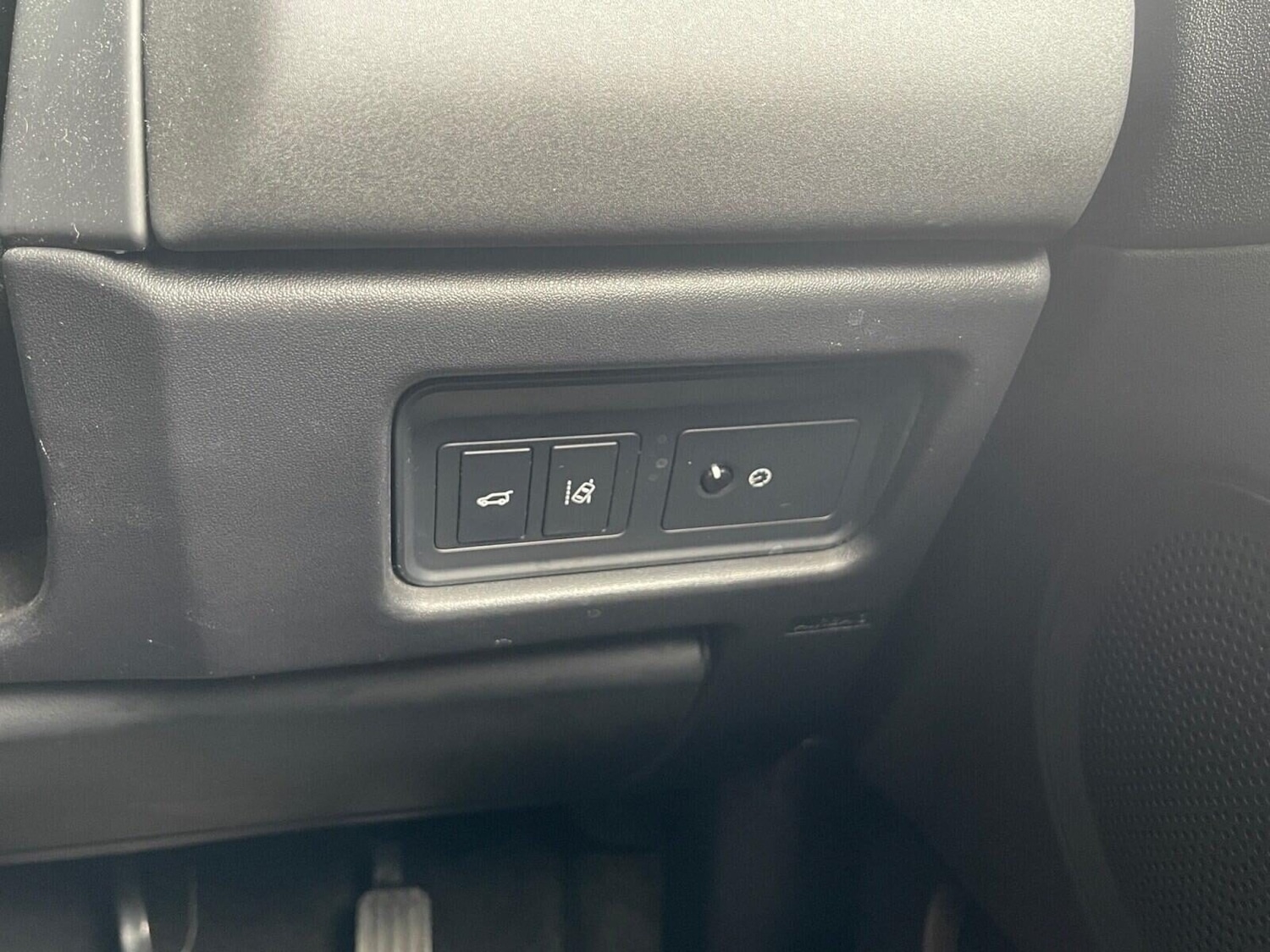 Used Land Rover Discovery Sport 2018 for sale - 76353753: Photo 30