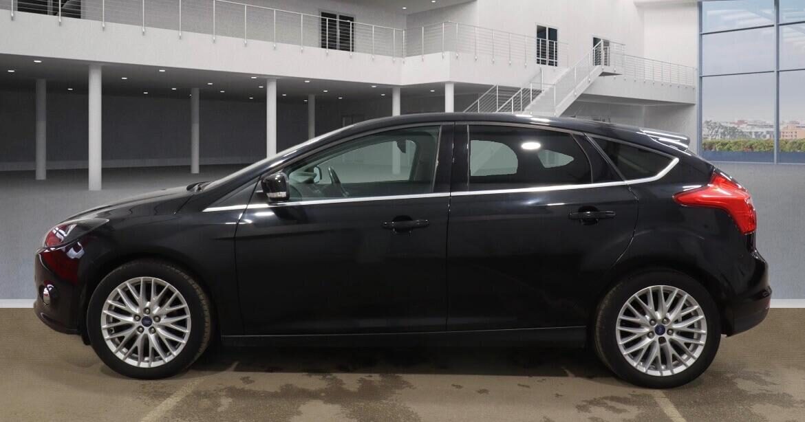 Used Ford Focus 2013 for sale - 77654374: Photo 3