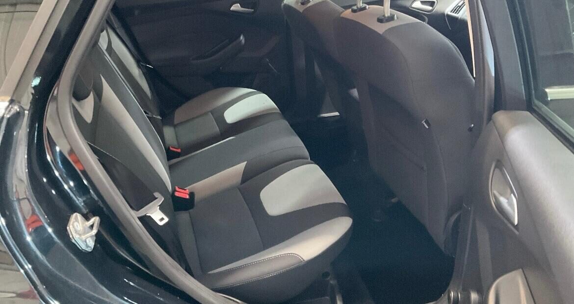 Used Ford Focus 2013 for sale - 77654374: Photo 9