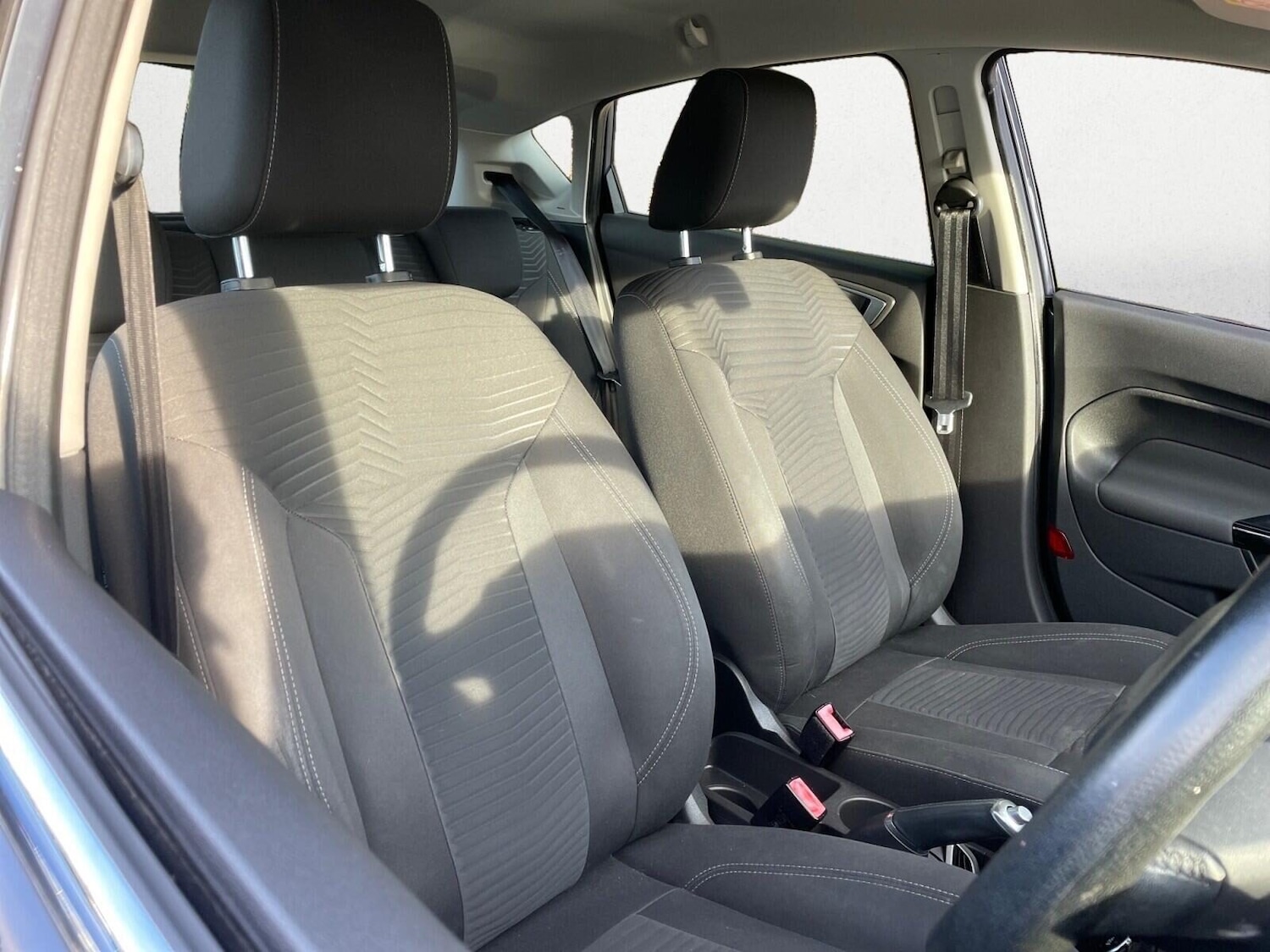 Used Ford Fiesta 2014 for sale - 76156950: Photo 15