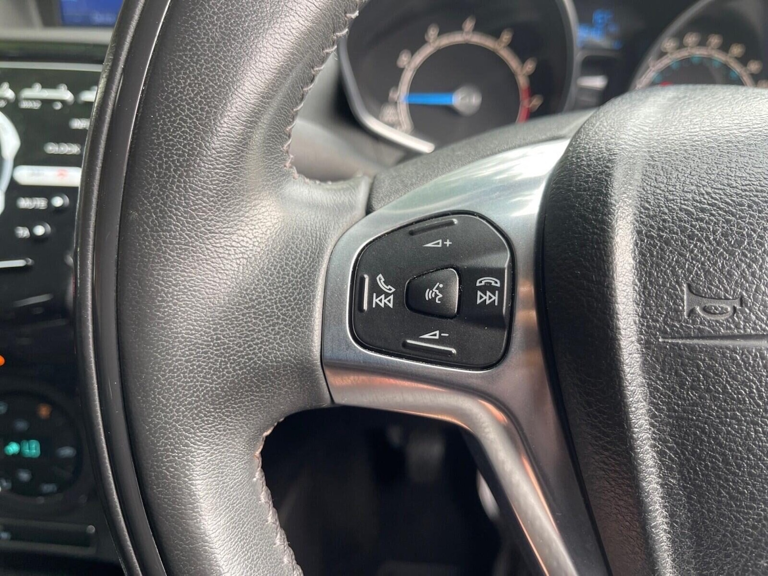 Used Ford Fiesta 2013 for sale - 76091271: Photo 22