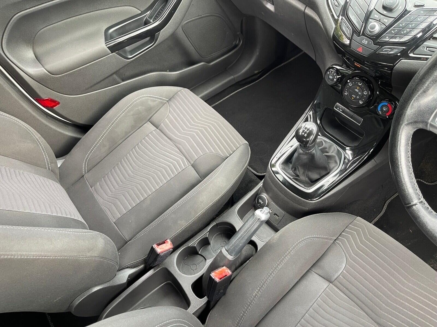 Used Ford Fiesta 2014 for sale - 76144395: Photo 14