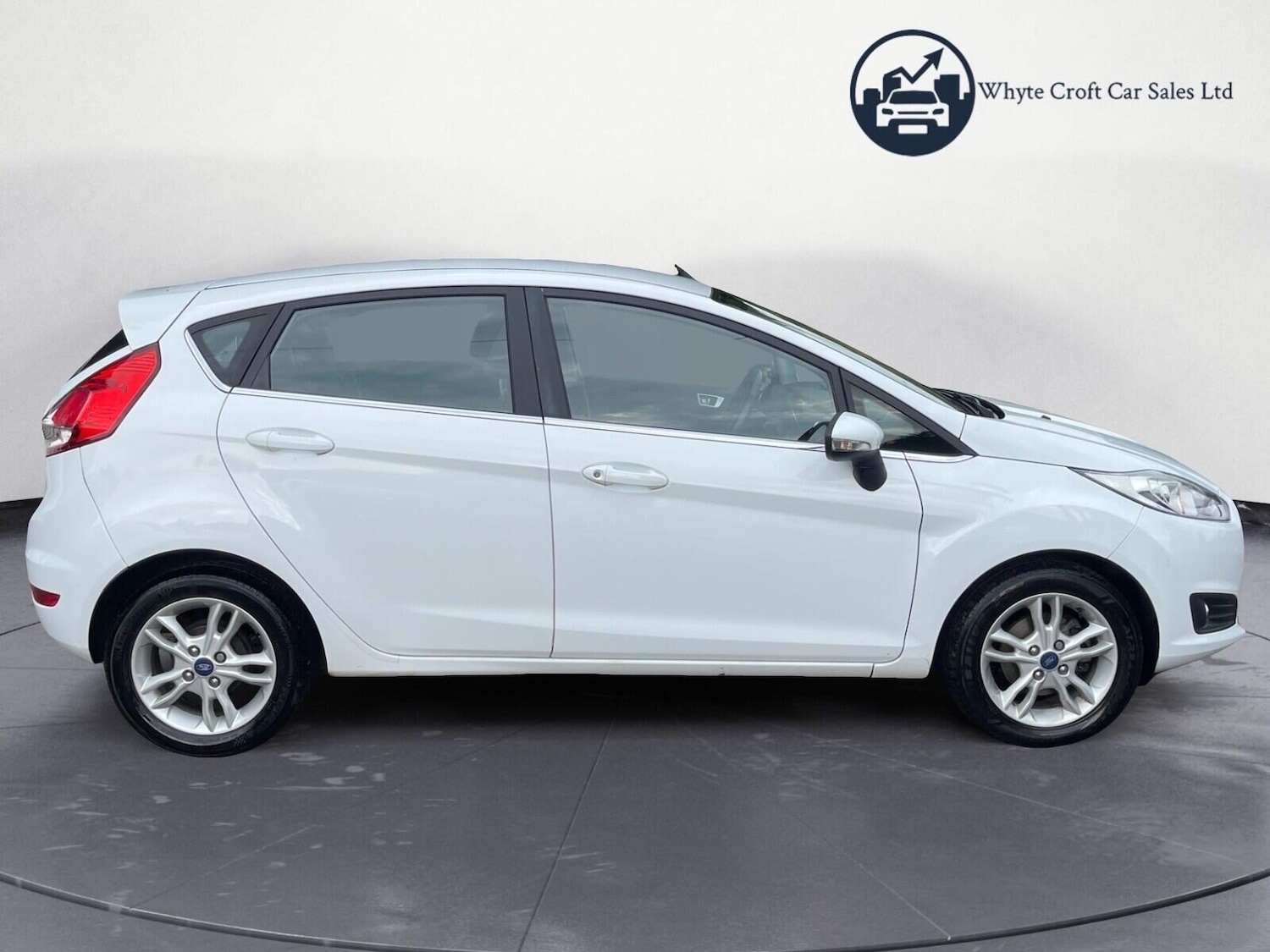 Used Ford Fiesta 2014 for sale - 76144395: Photo 9