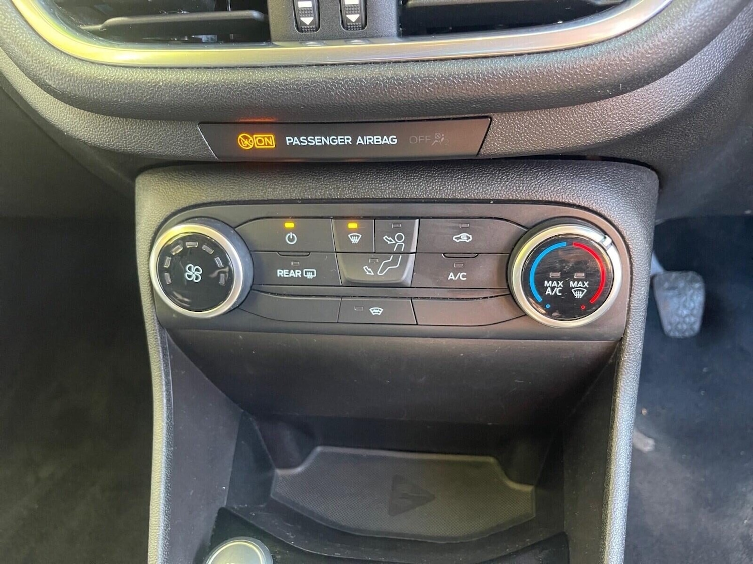 Used Ford Fiesta 2018 for sale - 76181263: Photo 28