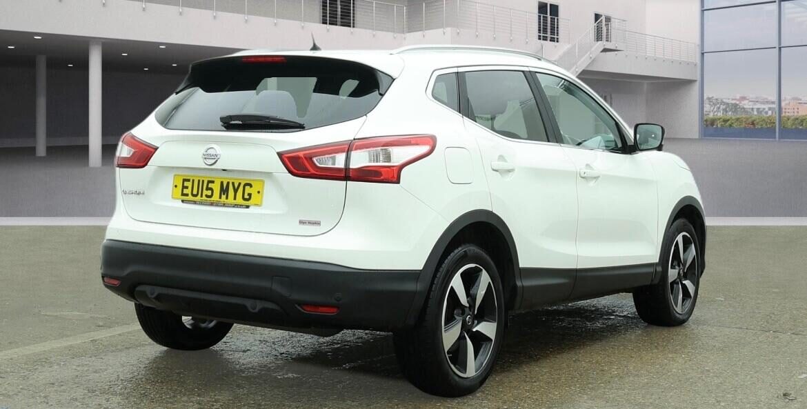 Used Nissan Qashqai 2015 for sale - 77651538: Photo 4