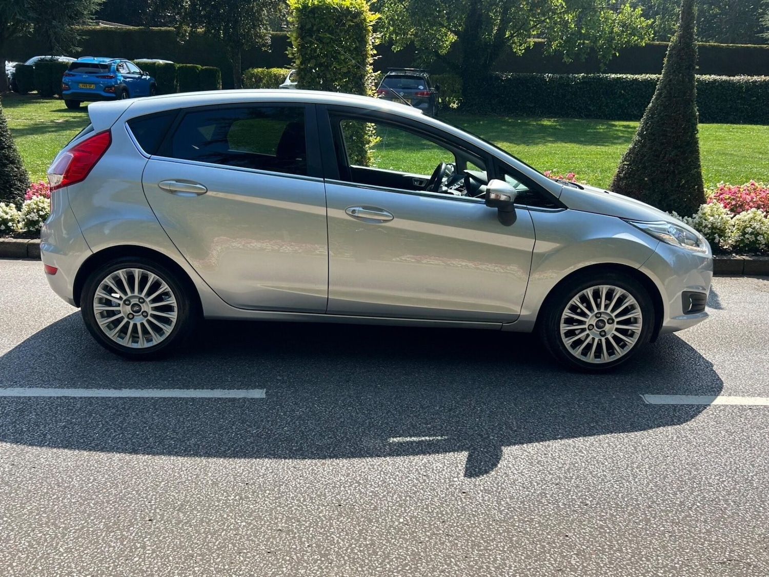 Vehicle 7