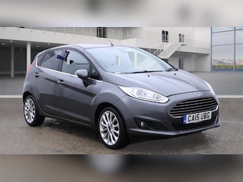 2015 - 1.0 EcoBoost Titanium X 5dr