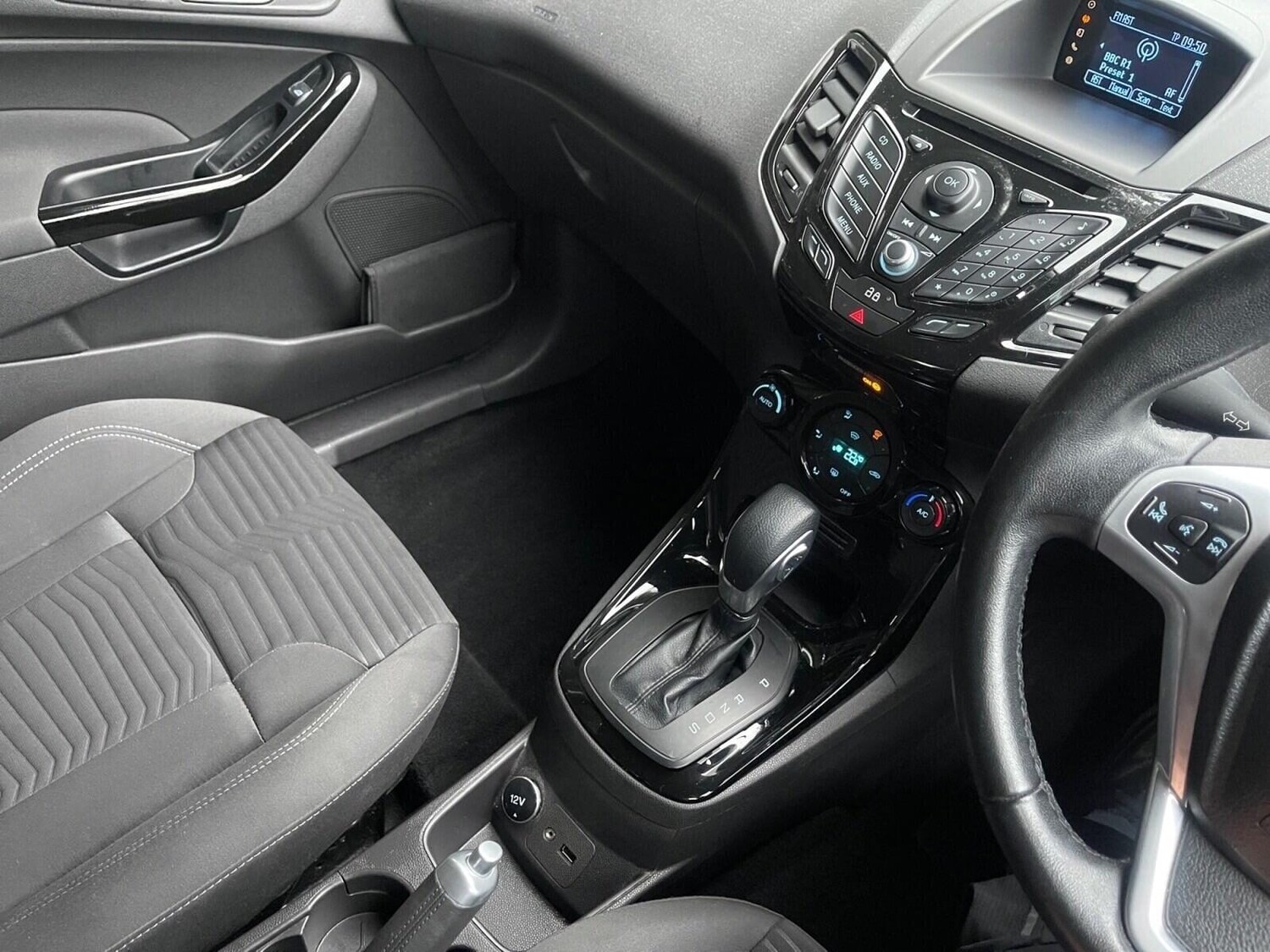 Used Ford Fiesta 2013 for sale - 77365447: Photo 19