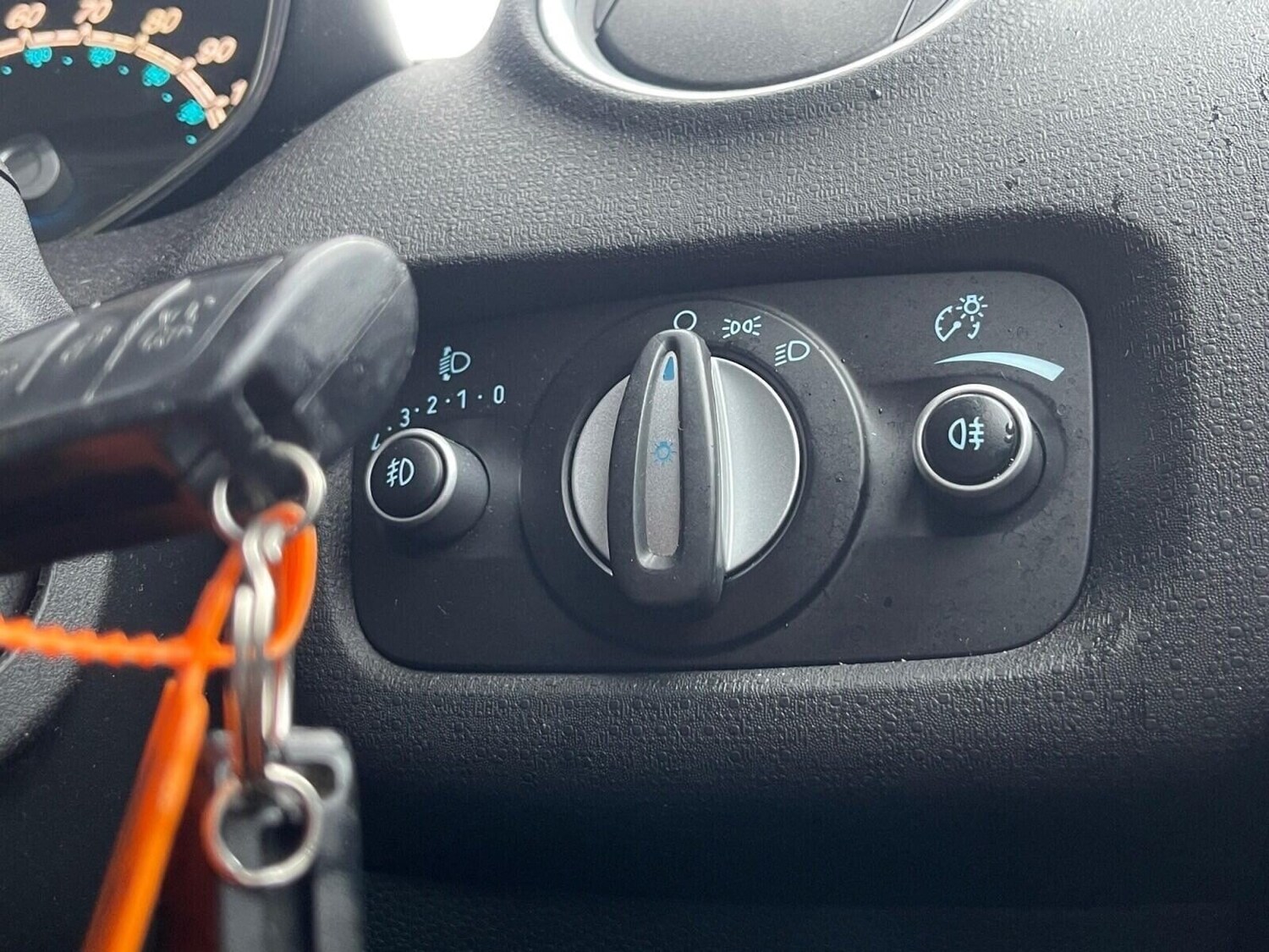 Used Ford Fiesta 2013 for sale - 77365447: Photo 28