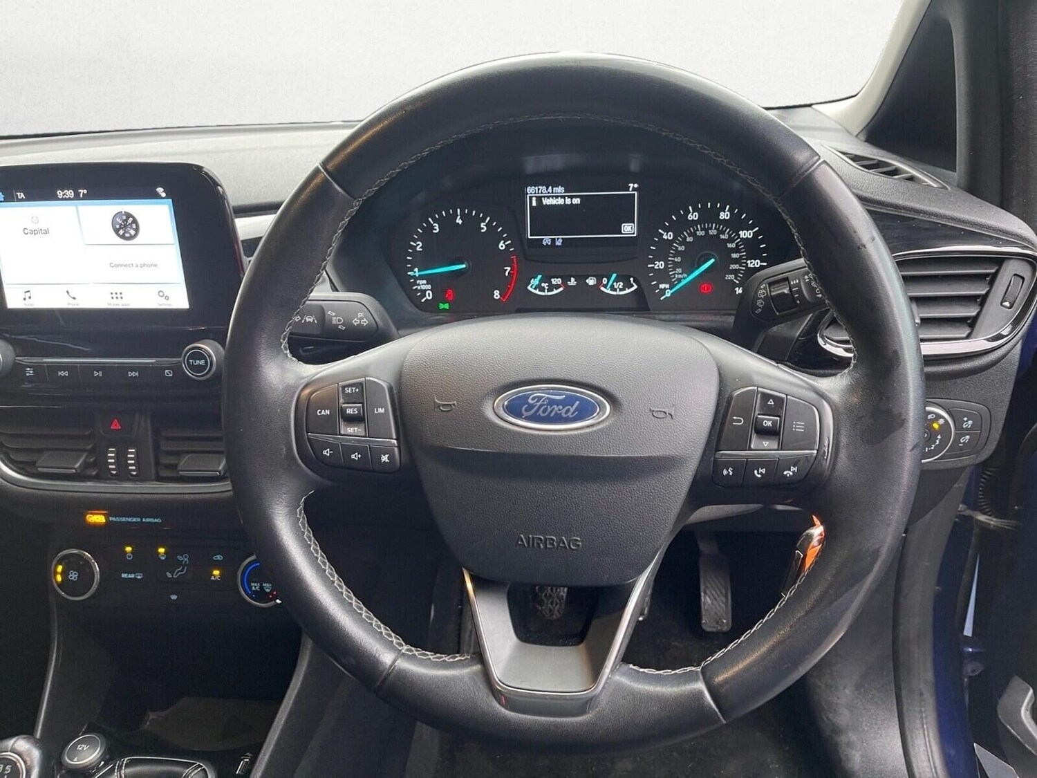 Used Ford Fiesta 2017 for sale - 77649948: Photo 12