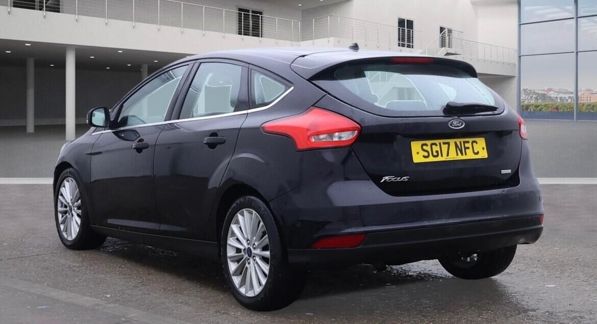 Used Ford Focus 2017 for sale - 76783090: Photo 4