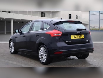 Used Ford Focus 2017 for sale - 76783090: Photo