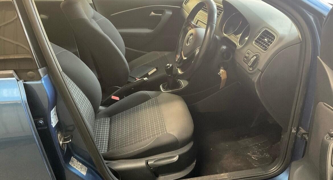 Used Volkswagen Polo 2015 for sale - 77789390: Photo 6