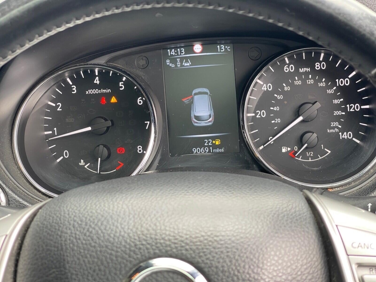 Used Nissan Qashqai 2014 for sale - 76037344: Photo 13