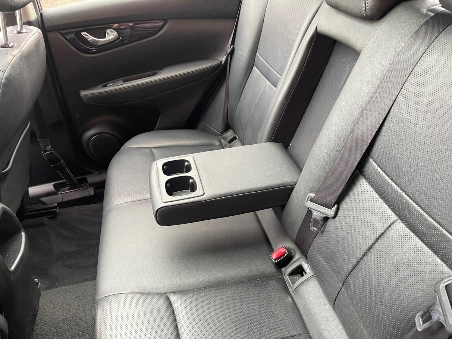 Used Nissan Qashqai 2014 for sale - 76037344: Photo 21