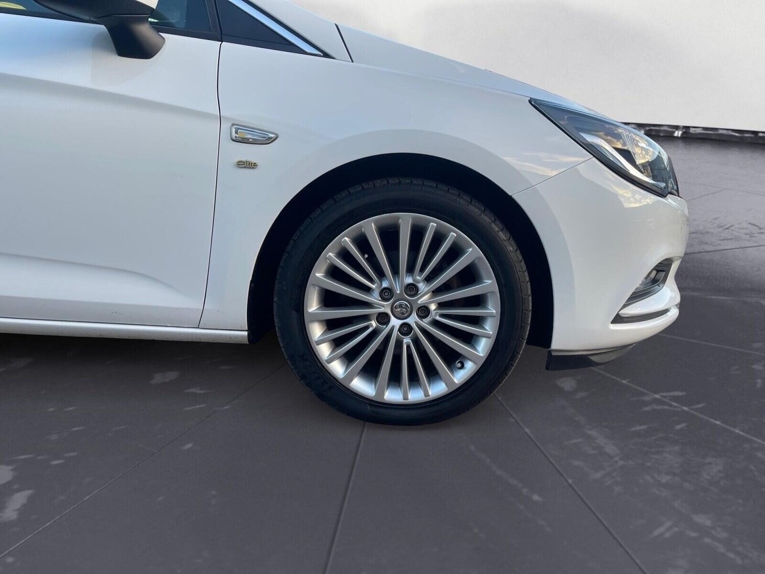 Used Vauxhall Astra 2017 for sale - 78054348: Photo 10