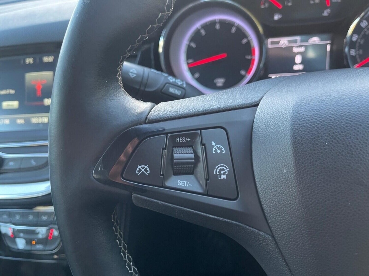 Used Vauxhall Astra 2017 for sale - 78054348: Photo 22