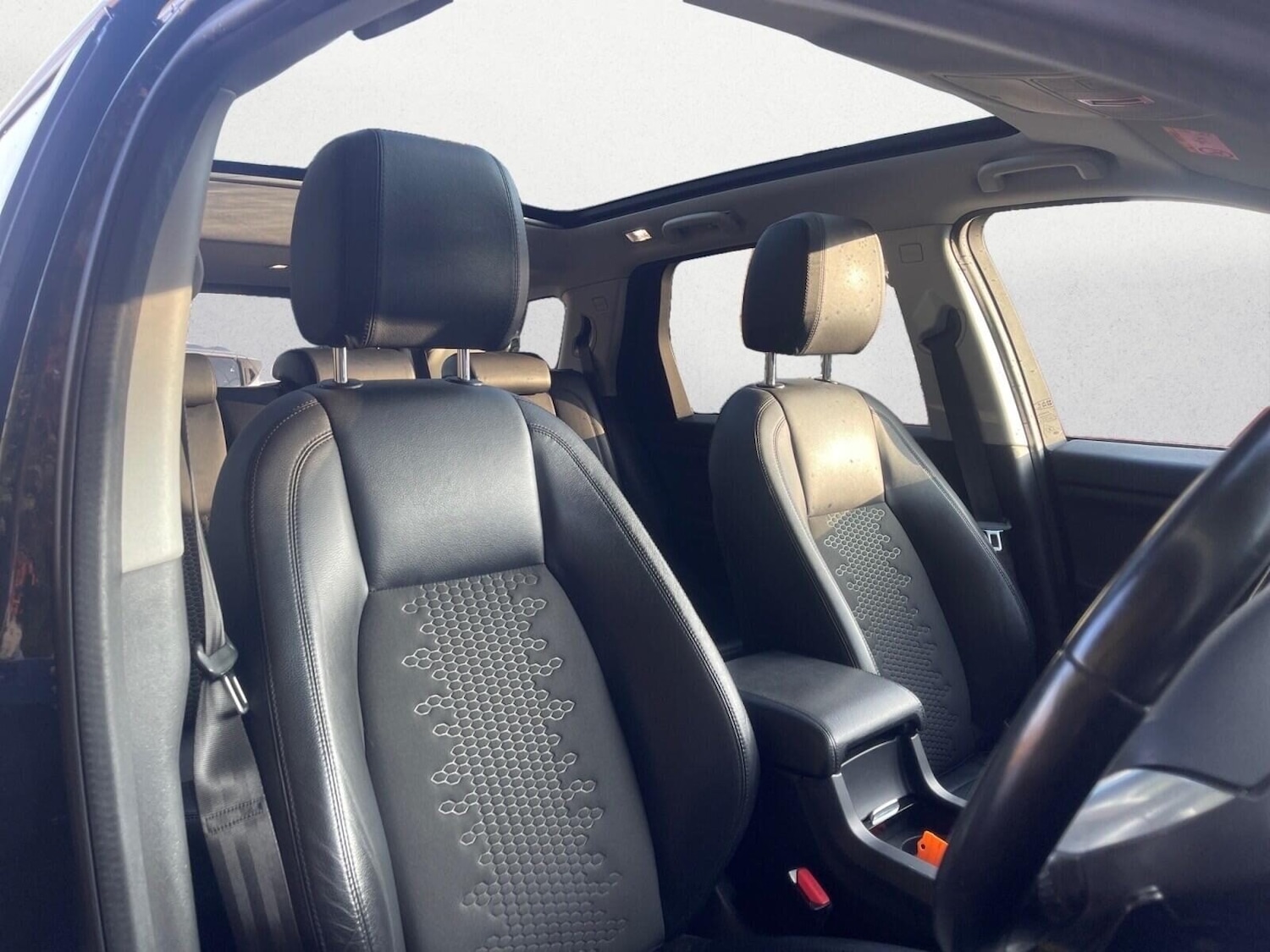 Used Land Rover Discovery Sport 2019 for sale - 77902668: Photo 12