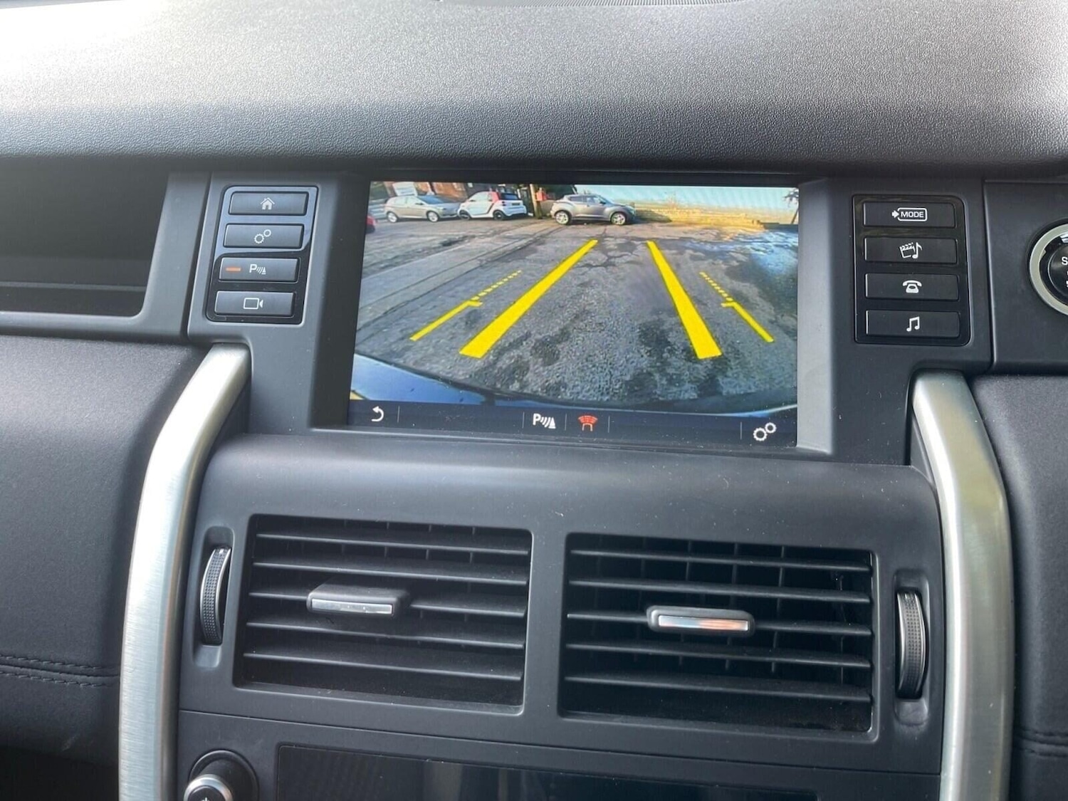 Used Land Rover Discovery Sport 2019 for sale - 77902668: Photo 22